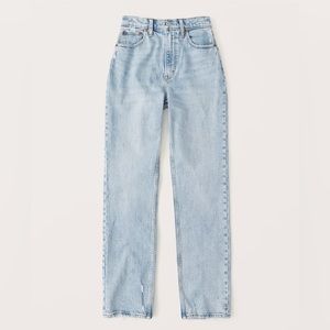 Abercrombie & Fitch Ultra High Rise ‘90s Straight Jeans Curve Love